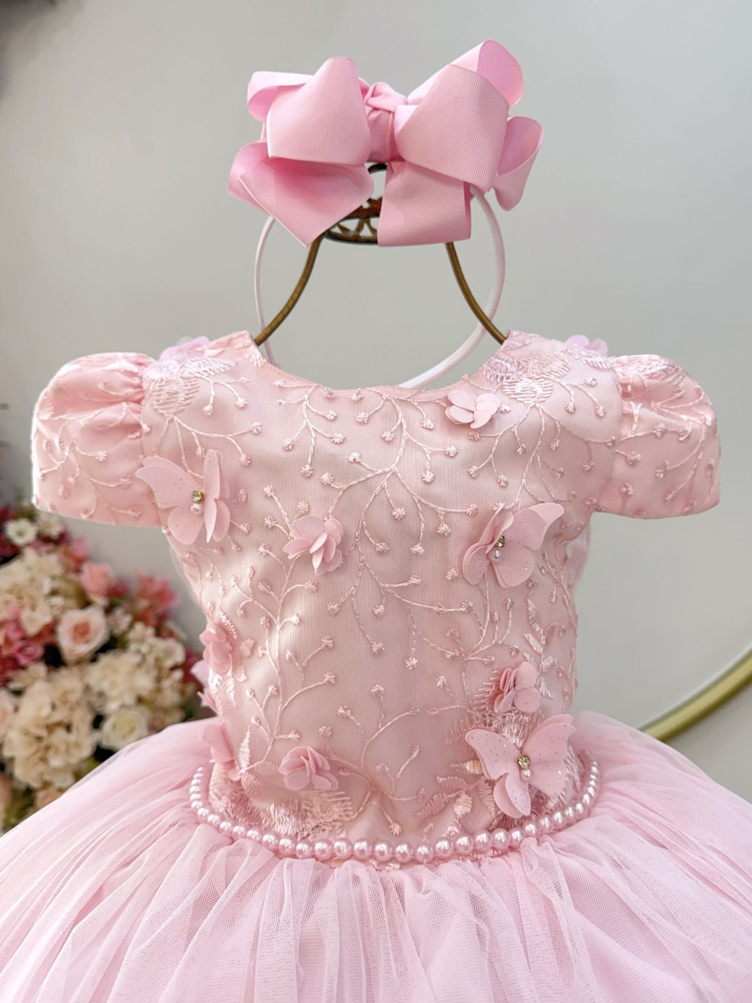 Vestido Infantil Rosa Com Apliques de Borboletas para Festas Luxuosas