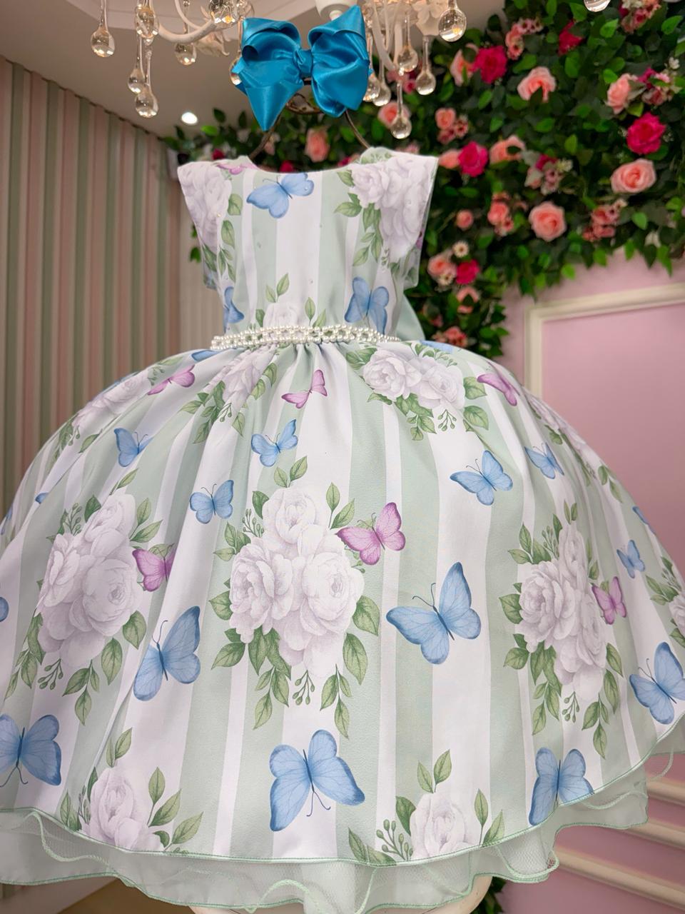 Vestido Verde Menta com Estampa de Flores e Borboletas para Crianças