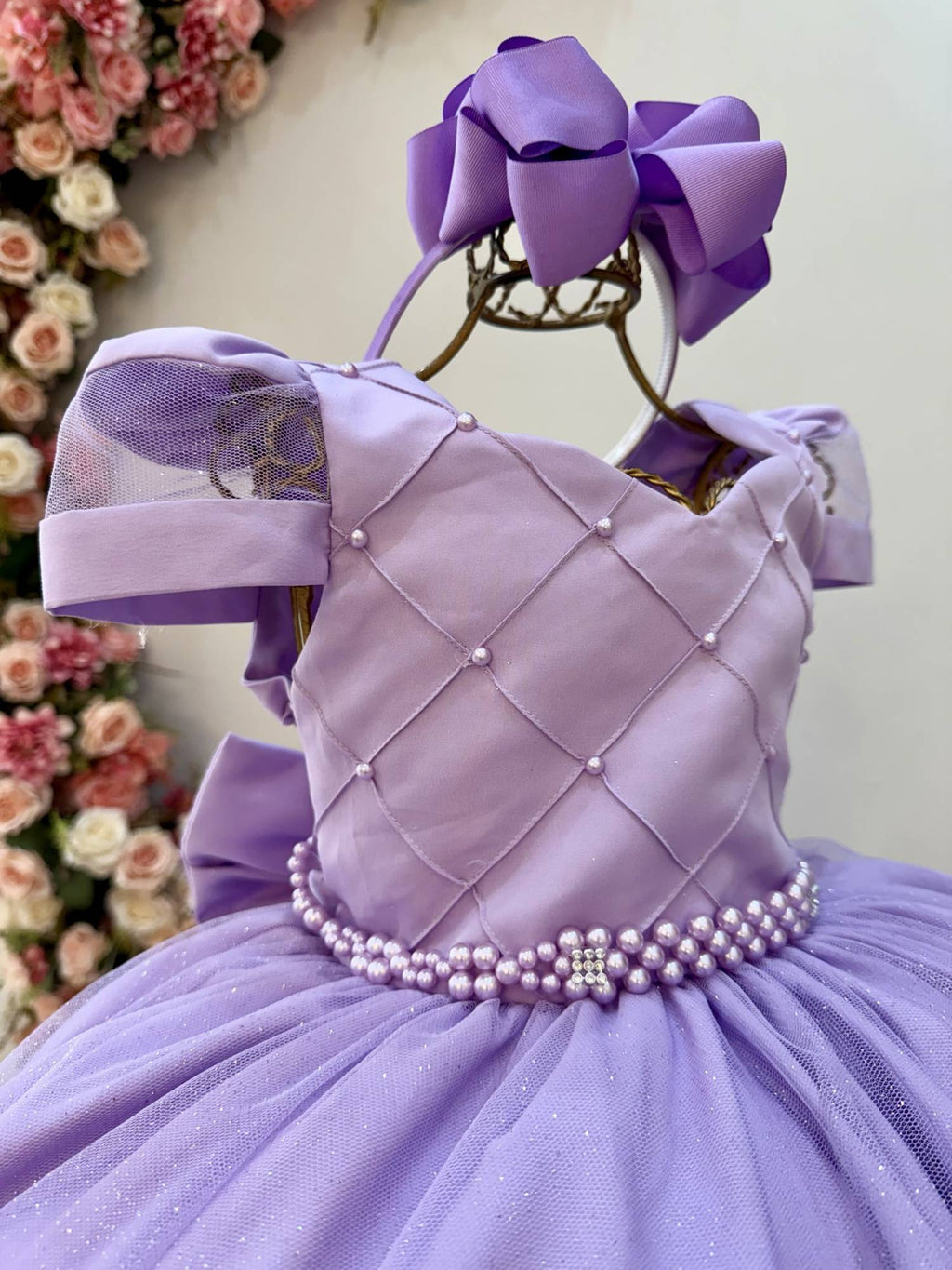Vestido Longo Infantil Lilás com Busto Nervurado e Cinto de Pérolas