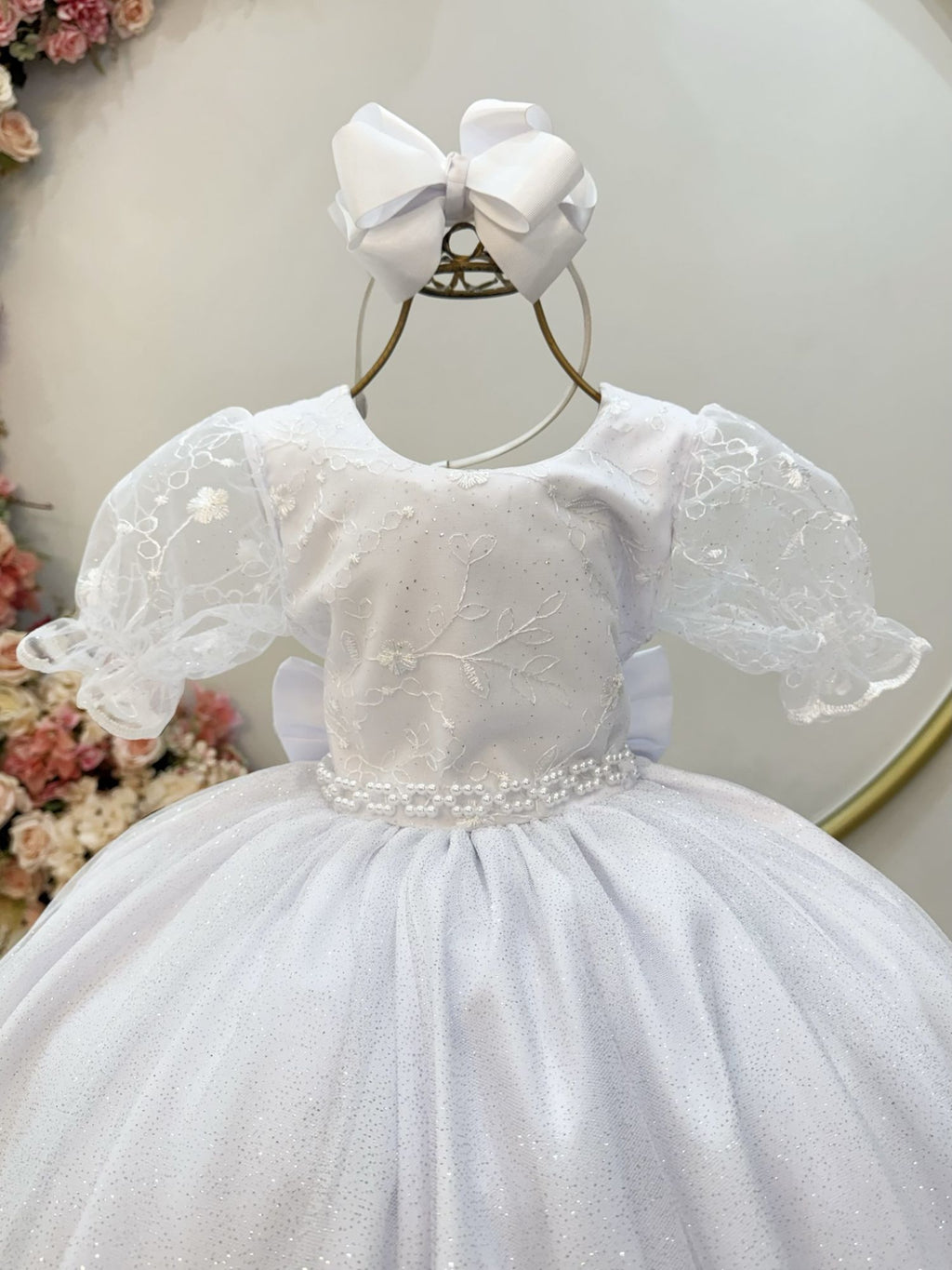 Vestido Luxuoso Infantil Branco com Renda e Tule para Festas