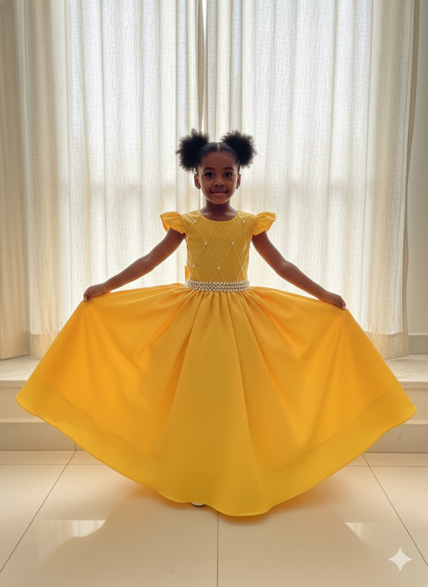 Vestido Longo Amarelo Gema com Babado em Tule e Forro em Poliéster