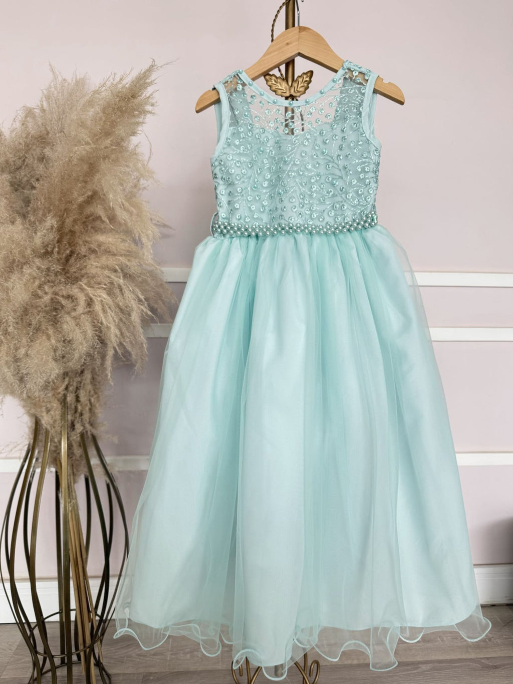 Vestido Infantil Longo Verde Menta com Renda e Pérolas para Festas
