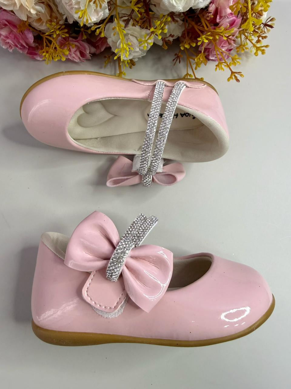 Sapatinho Infantil Rosa Claro Verniz com Lacinho e Strass