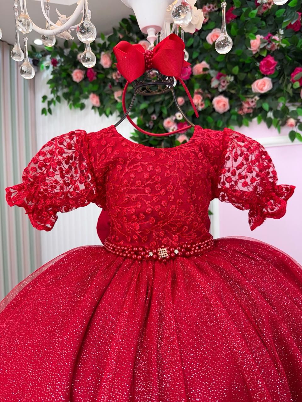Vestido Infantil Vermelho em Tecido Misto com Gola Redonda e Laço