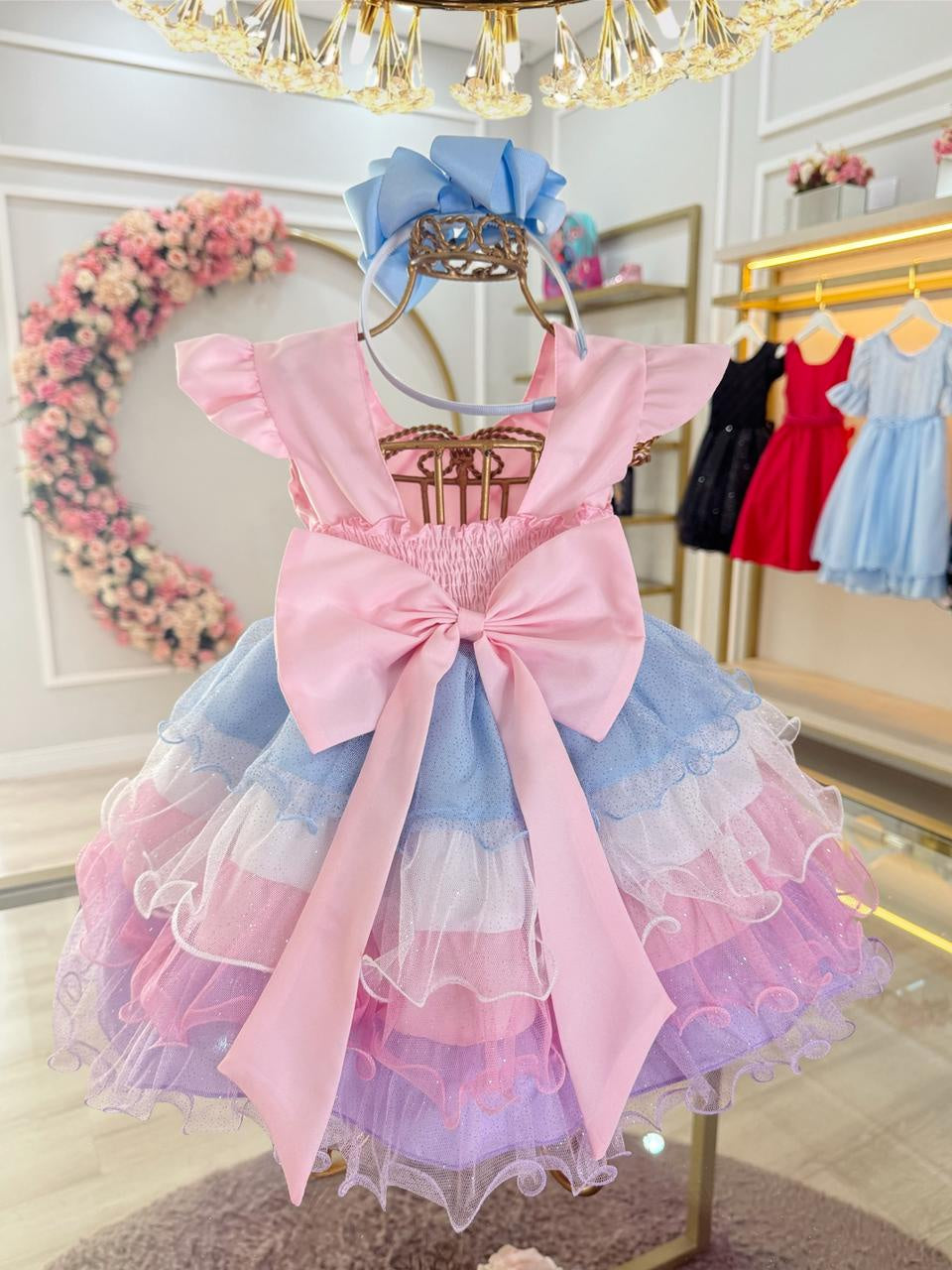 Vestido Luxuoso Infantil Rosa com Busto em Nervura e Saia de Tule