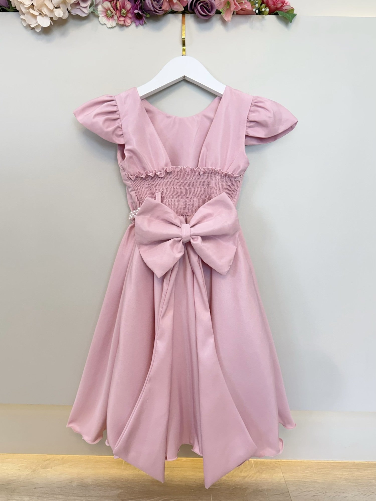 Vestido Infantil Luxo Rose com Nervuras e Flores para Festas