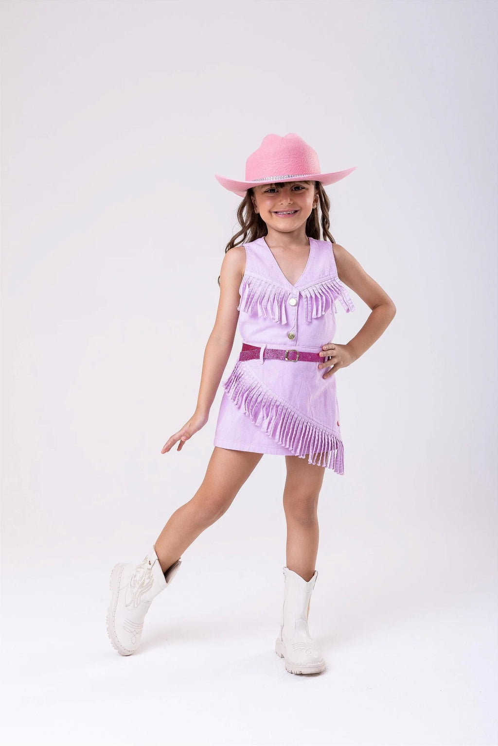 Conjunto Boiadeira com Saia e Colete em Jeans Preto
