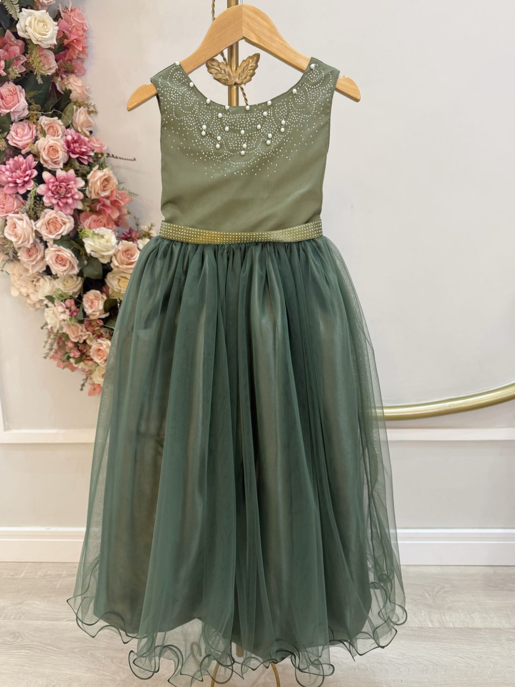 Vestido Longo Verde Oliva Infantil com Pérolas para Damas de Honra