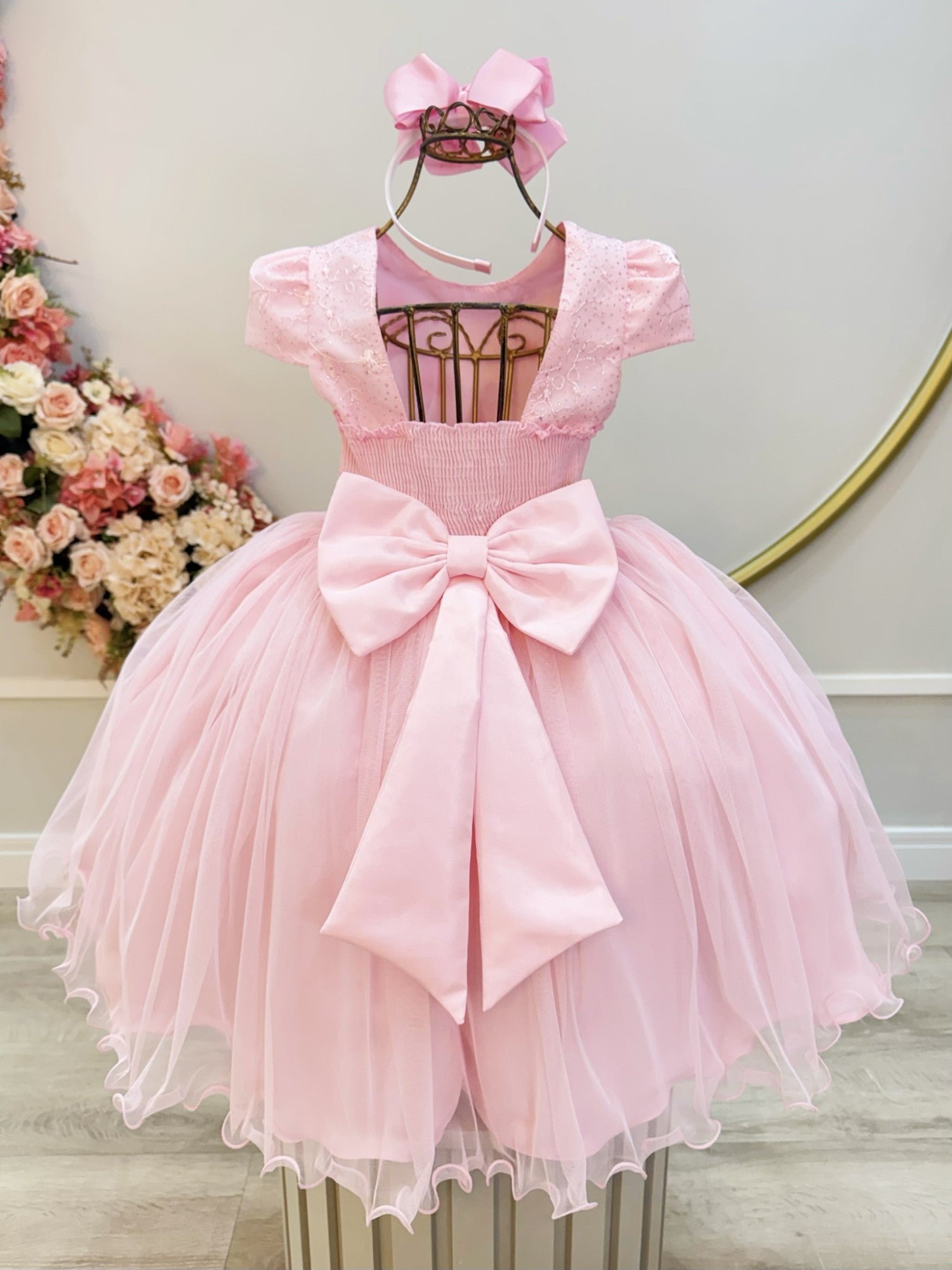Vestido Infantil Rosa Bebê Com Renda e Borboletas Para Festas Luxuosas