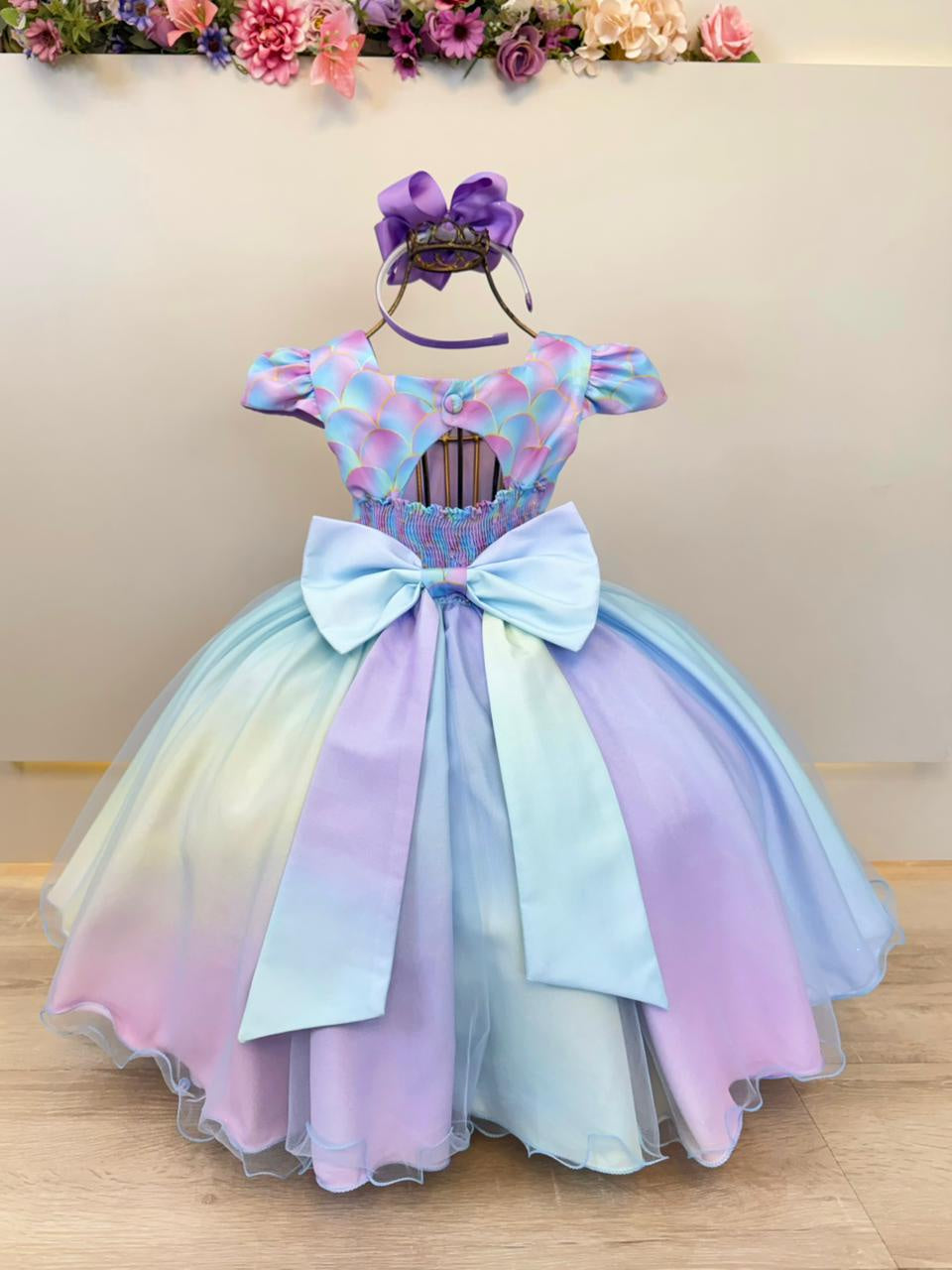 Vestido Infantil Sereia Colorido para Festas com Busto de Escamas