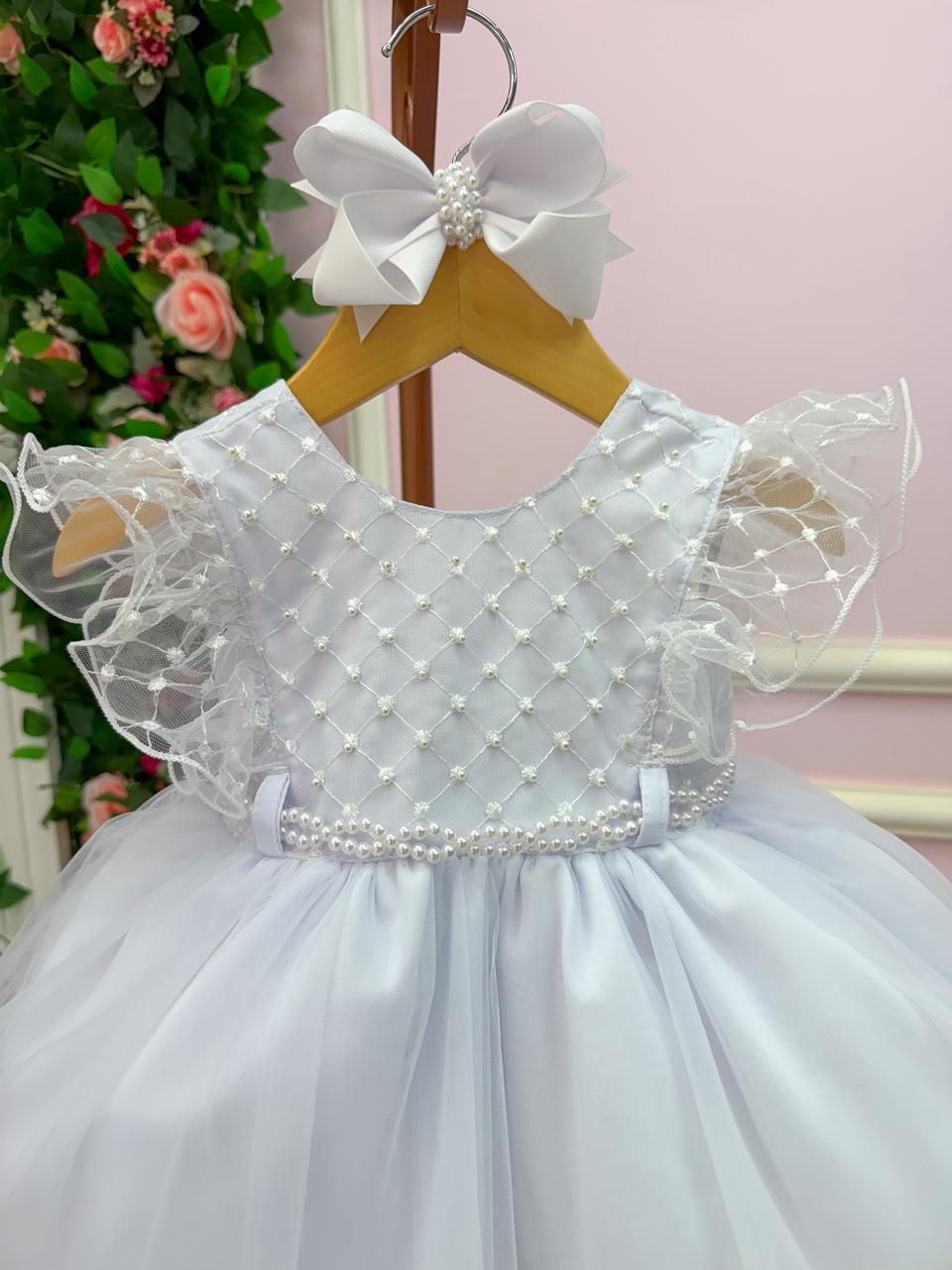 Vestido Infantil Branco em Tule com Detalhes em Pérolas