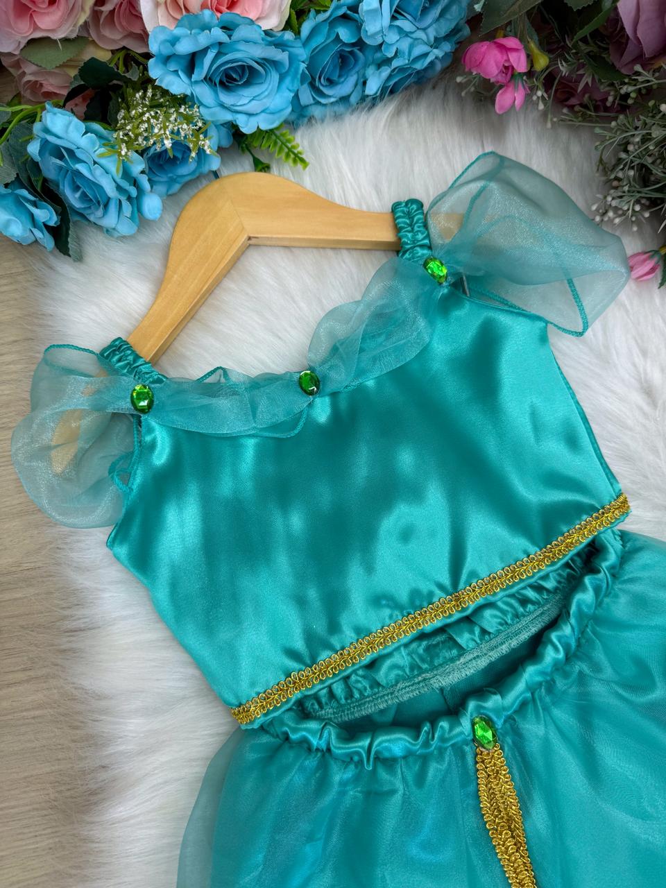 Fantasia Princesa Verde Tiffany em Tecido Cetim 100% Poliéster