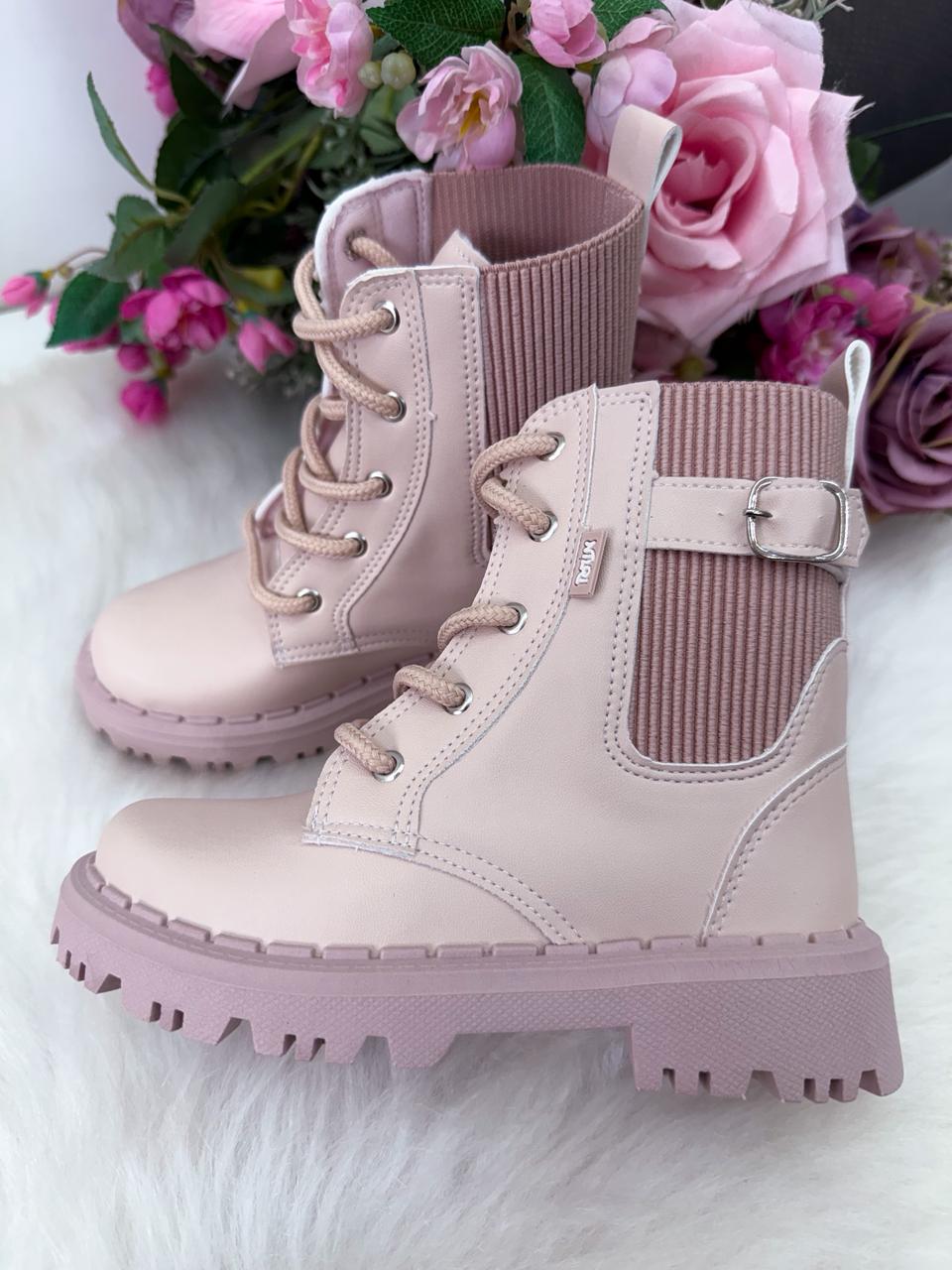 Bota Infantil Coturno Confortável em Material Sintético Jade Rose