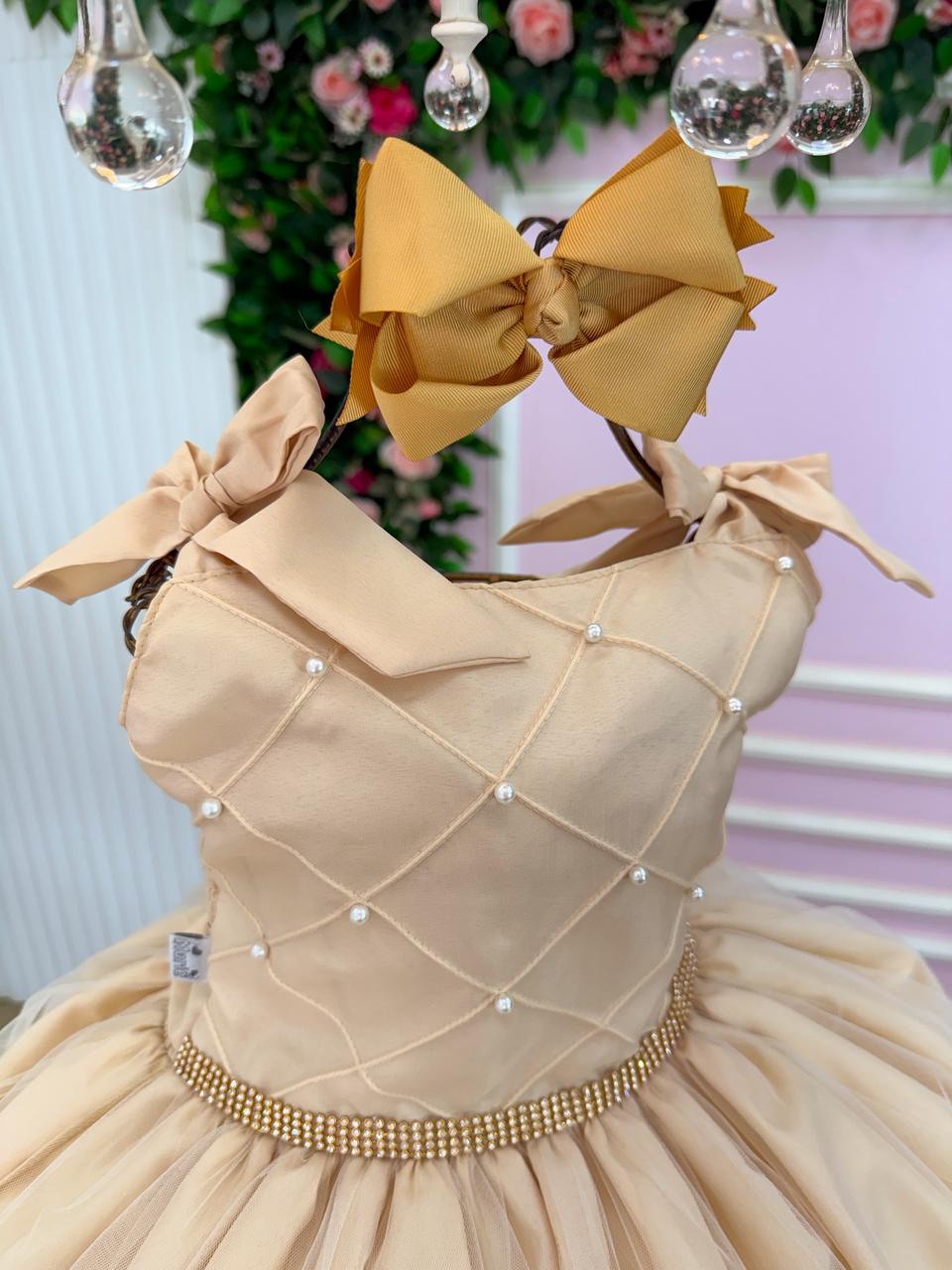 Vestido Infantil Dourado Mariely em Tule com Pérolas