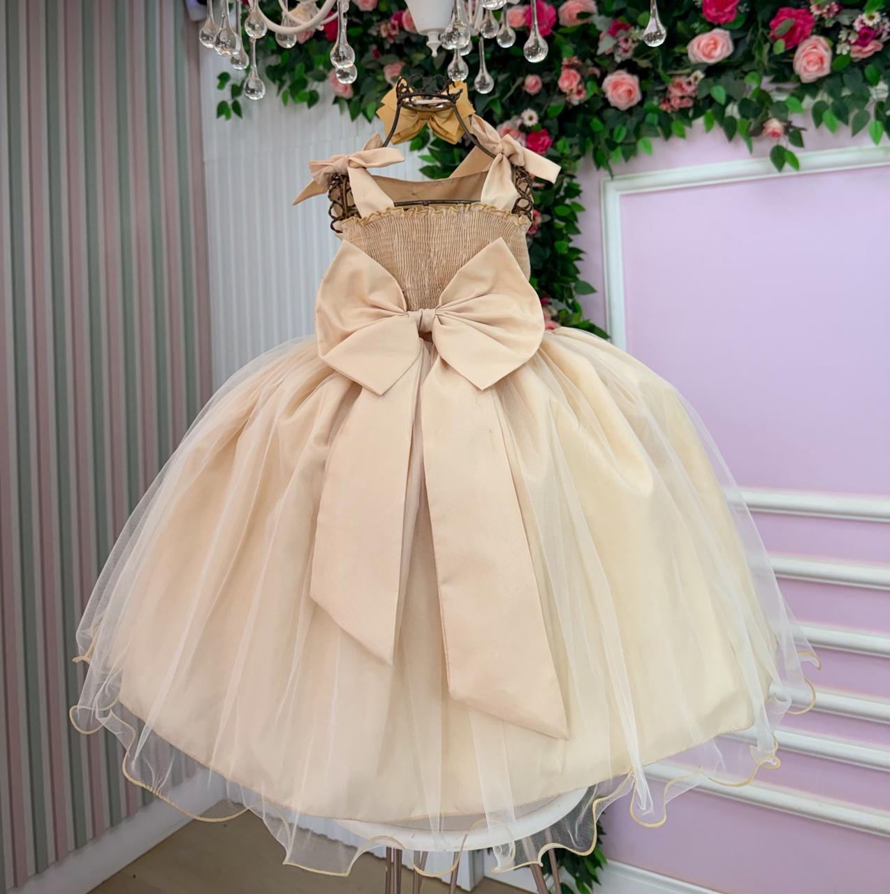 Vestido Infantil Dourado Mariely em Tule com Pérolas