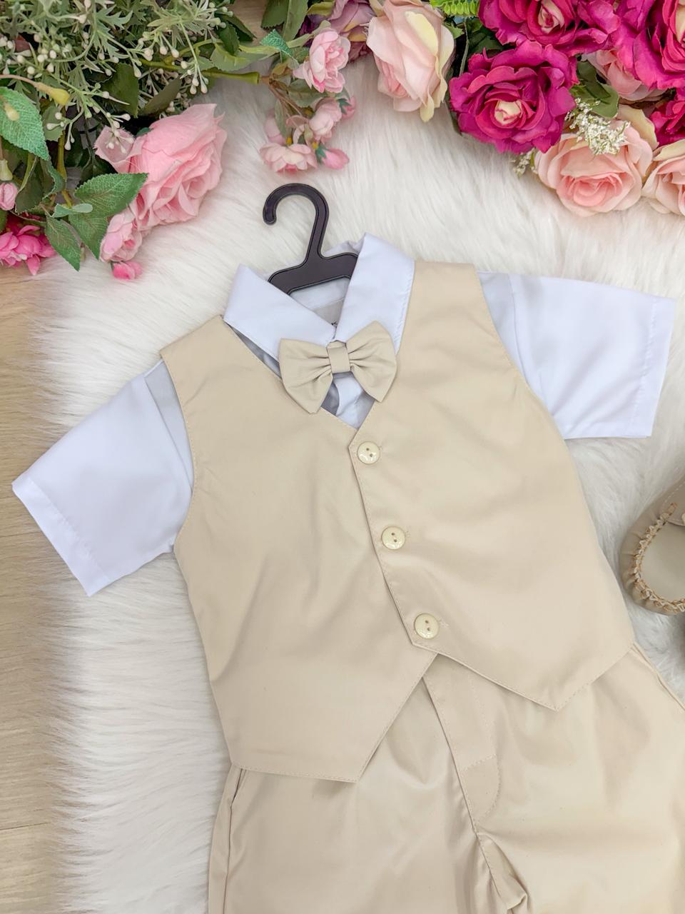 Conjunto Social Infantil Bege com Colete e Bermuda para Eventos Especiais