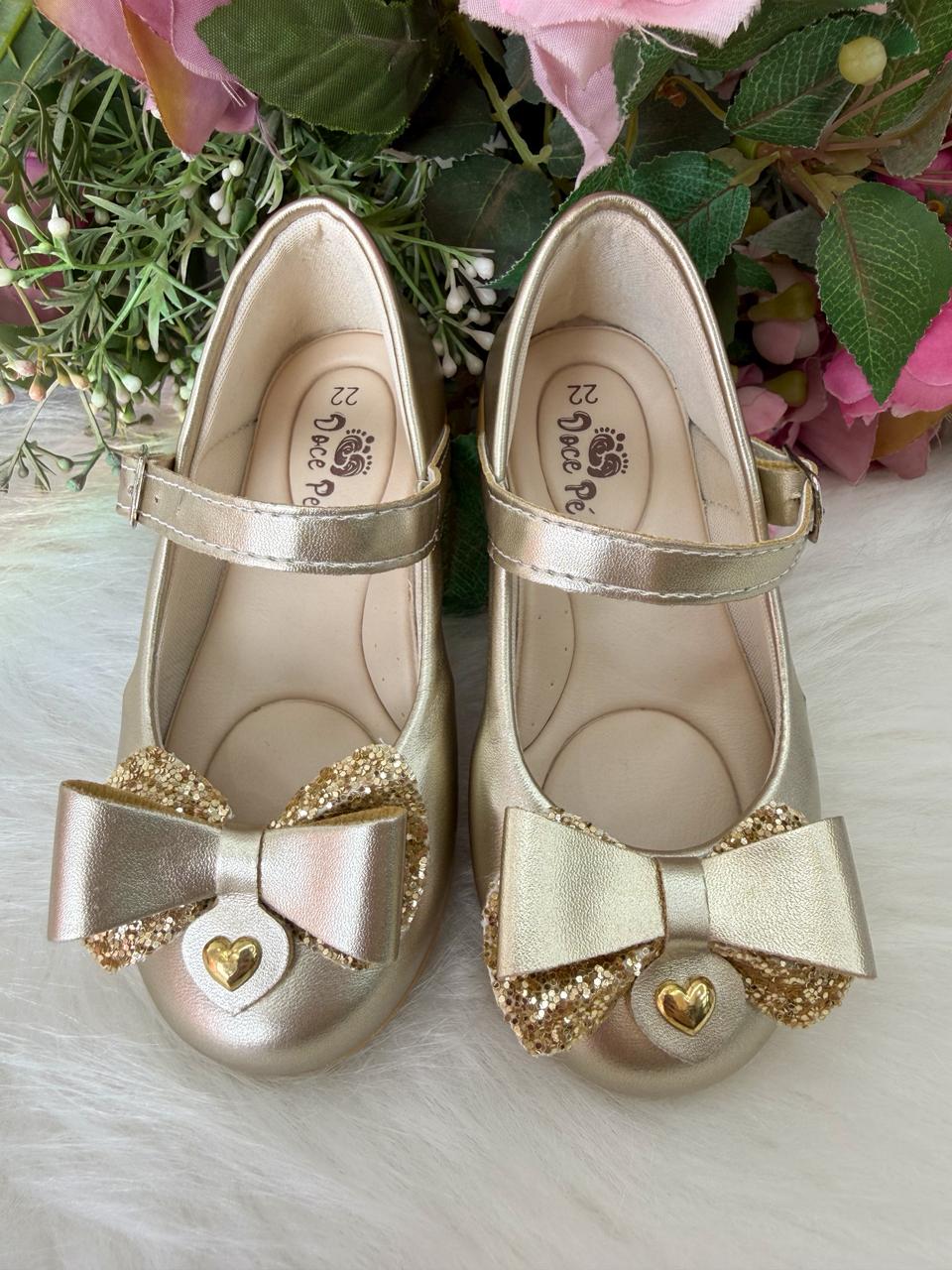 Sapatilha Infantil Dourada Gigi Confortável e Elegante