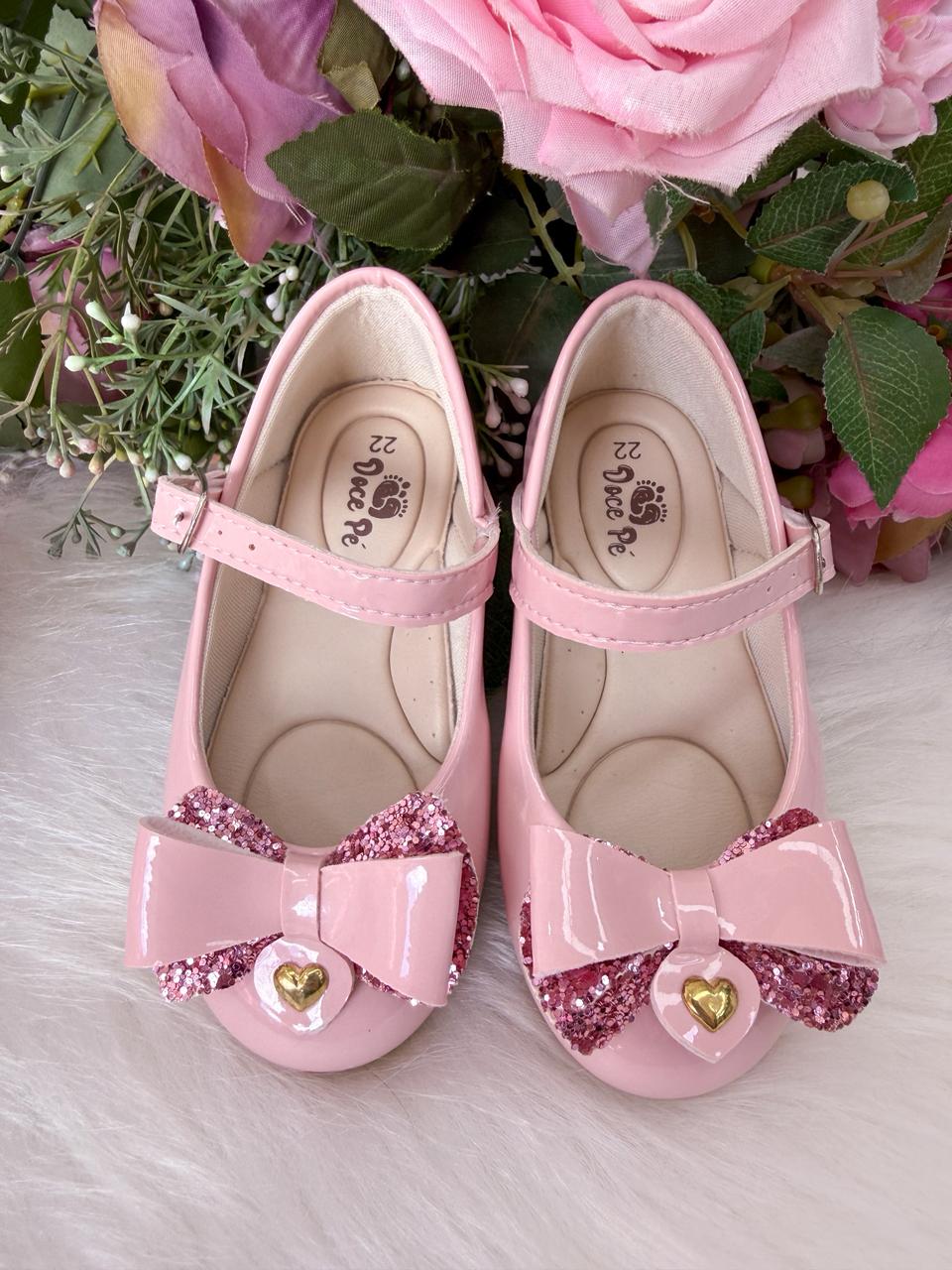 Sapatilha Infantil Rosa Confortável com Laço Decorativo