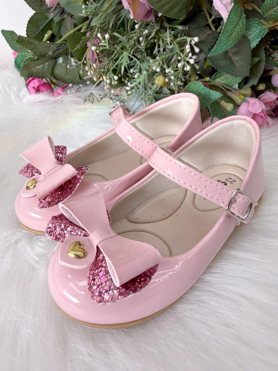 Sapatilha Infantil Rosa Confortável com Laço Decorativo