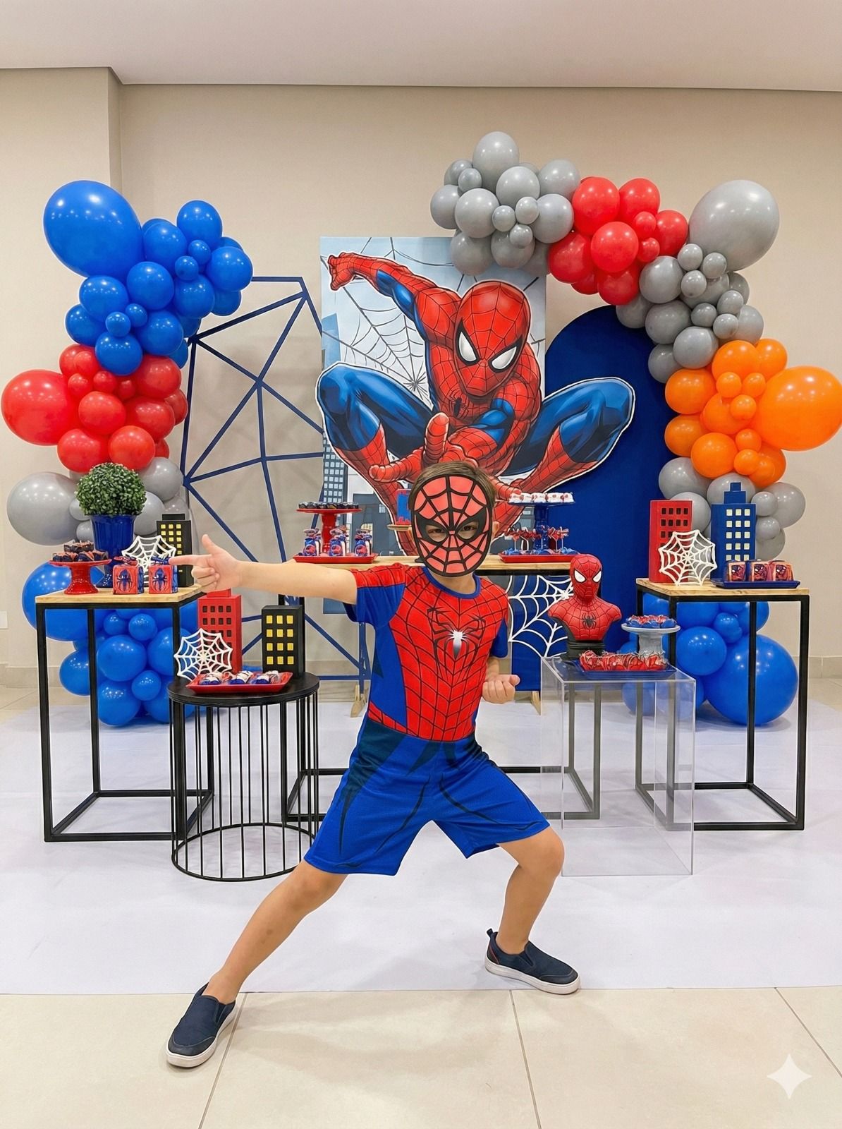Fantasia Temática Homem Aranha com Máscara para Crianças