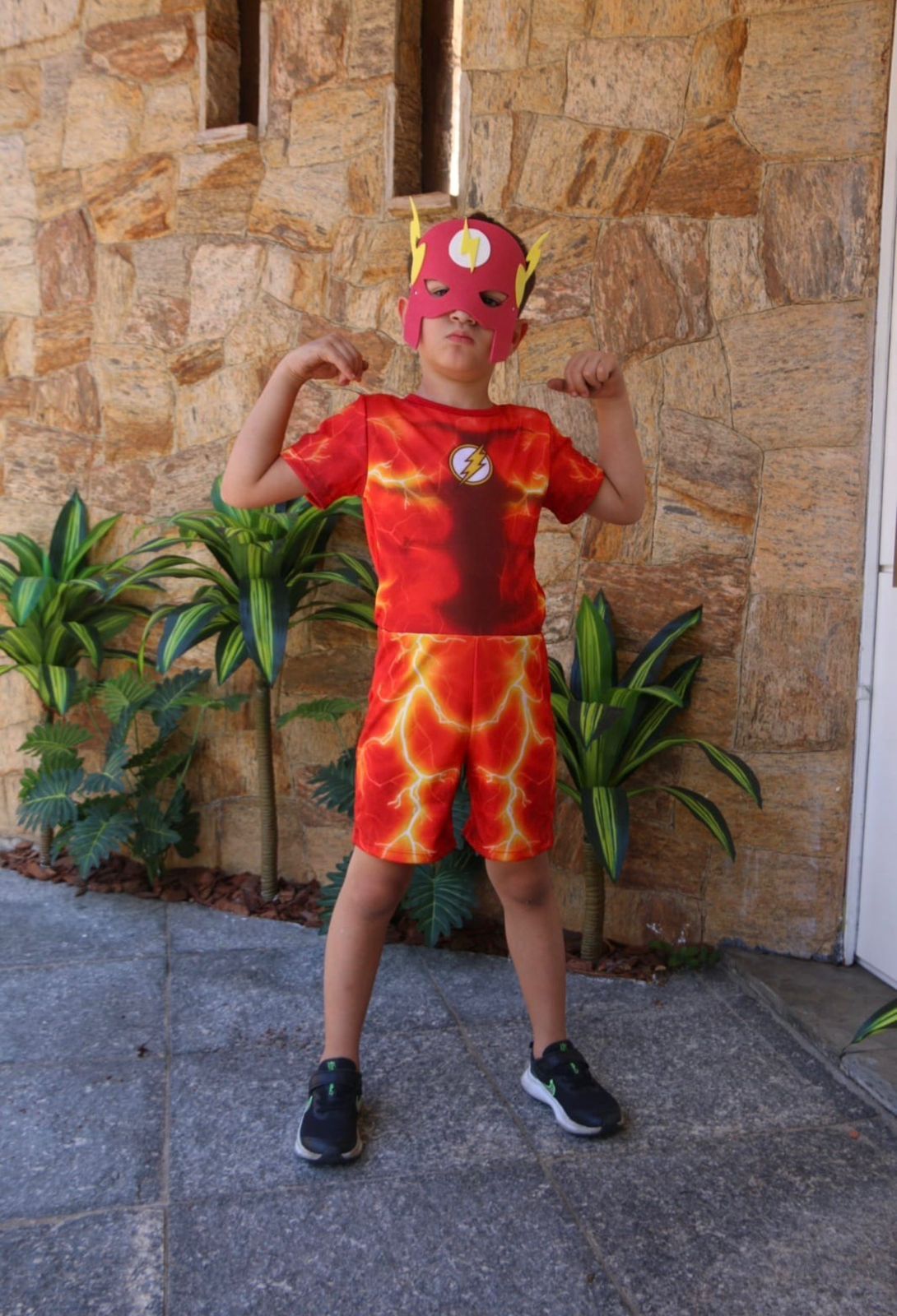 Fantasia Flash Infantil Vermelha e Amarela em Poliéster com Máscara