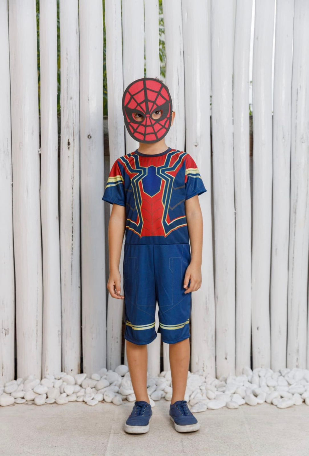Fantasia Homem Aranha Infantil em Elanca Vermelha e Amarela com Máscara