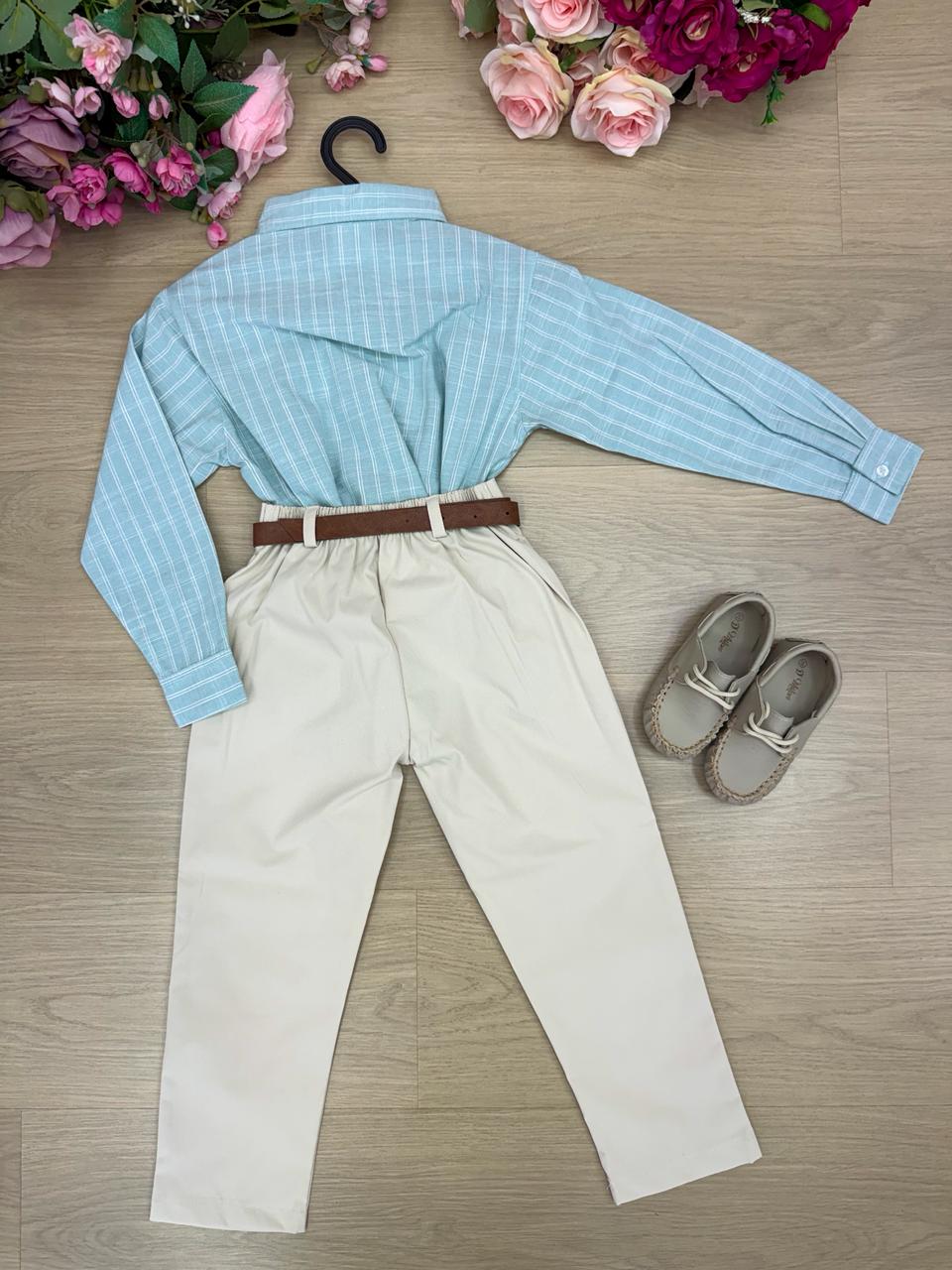 Conjunto Social Verde de Camisa de Algodão e Calça Bege para Eventos Especiais