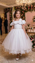 Vestido Infantil Branco em Poliéster com Detalhes em Lese e Tule