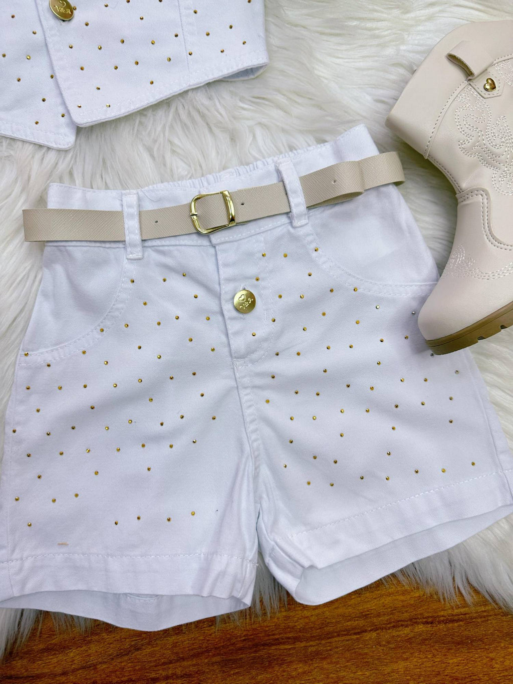 Conjunto Infantil Blusa e Short Branco em Sarja Casual