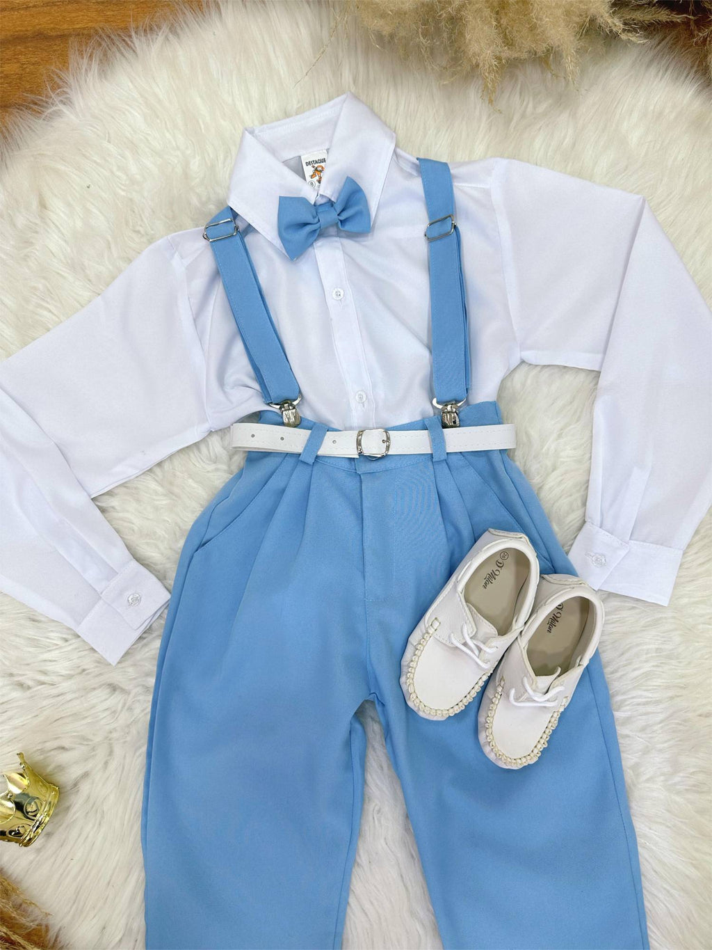 Conjunto Social Infantil Azul Claro com Camisa, Calça, Suspensório e Gravata