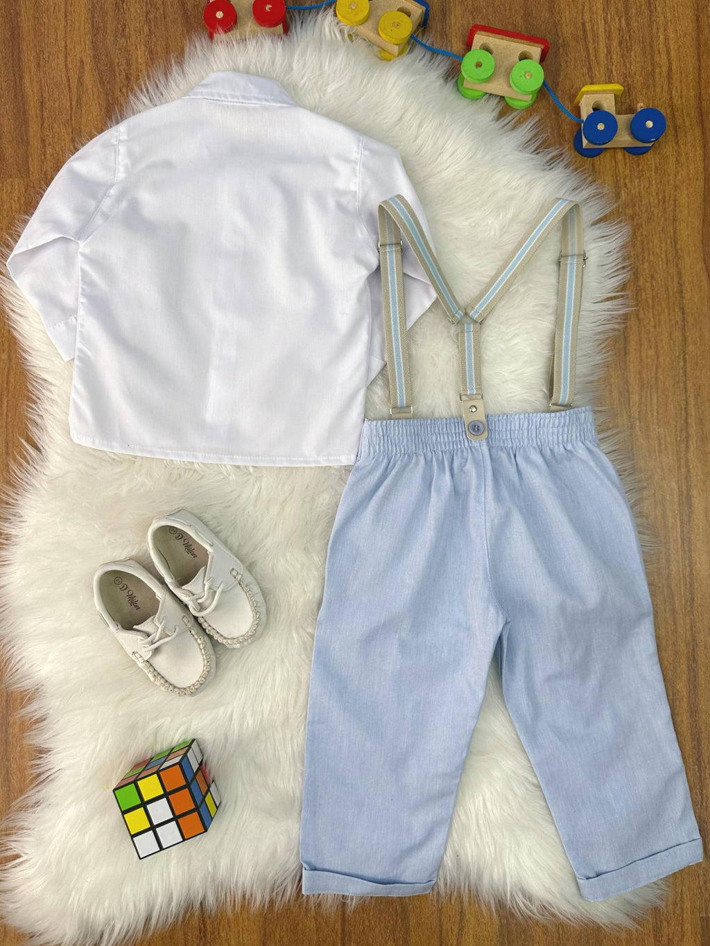 Conjunto Social Luxo Camisa Branca Calça e Suspensório Azul Claro