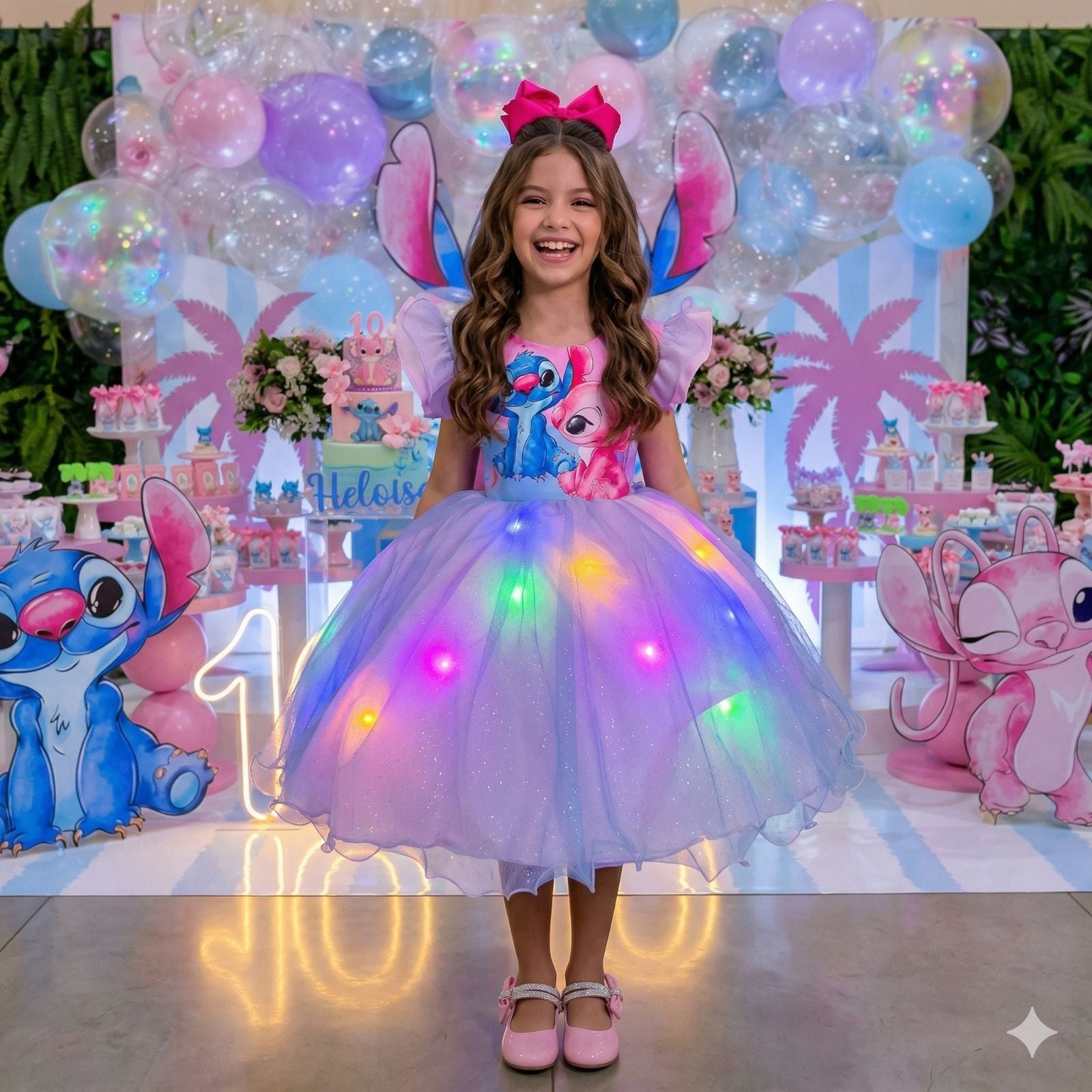 Vestido Temático Rosa Bebê com LED e Estampa do Stitch e Angel