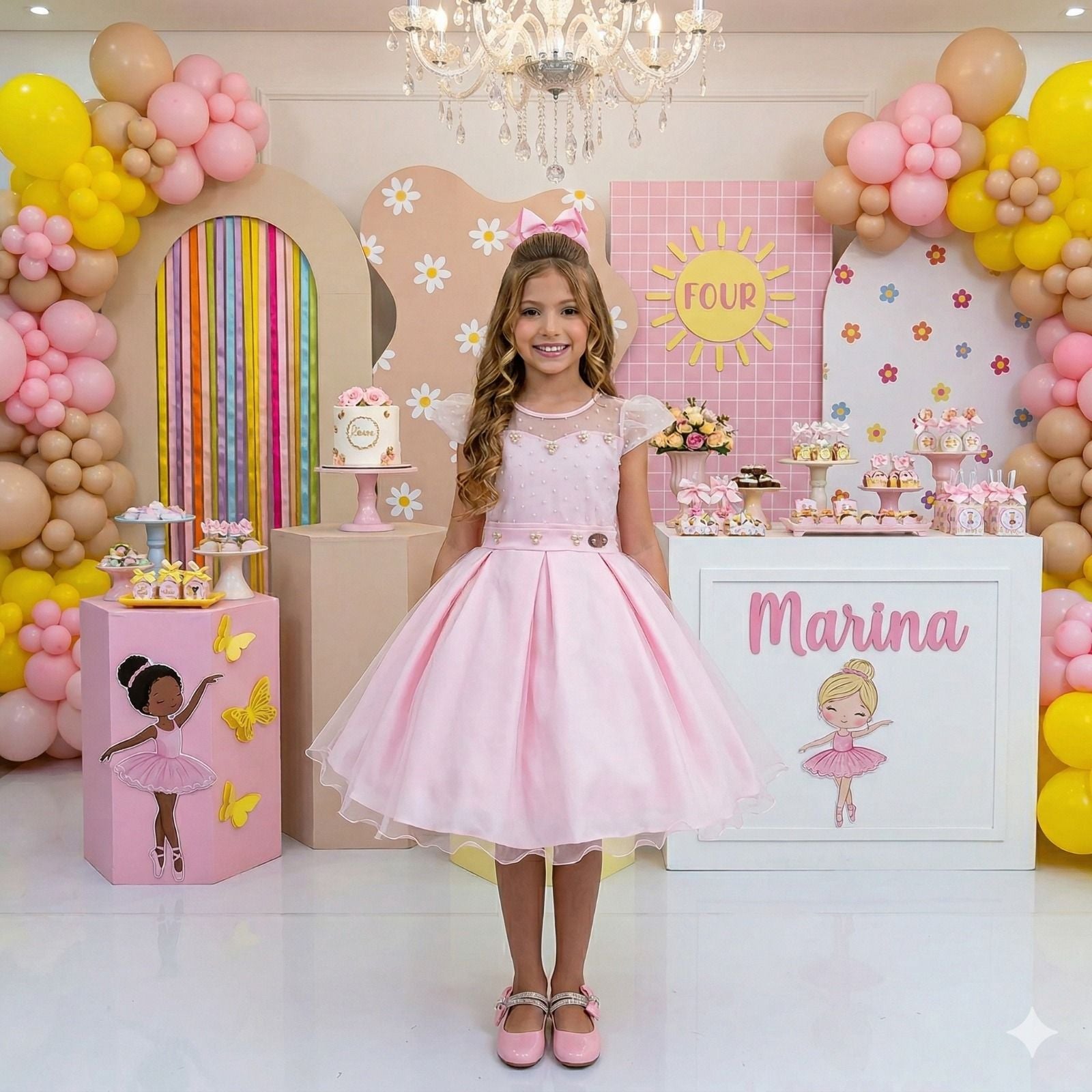 Vestido Infantil Rosa em Tule com Pérolas Delicadas