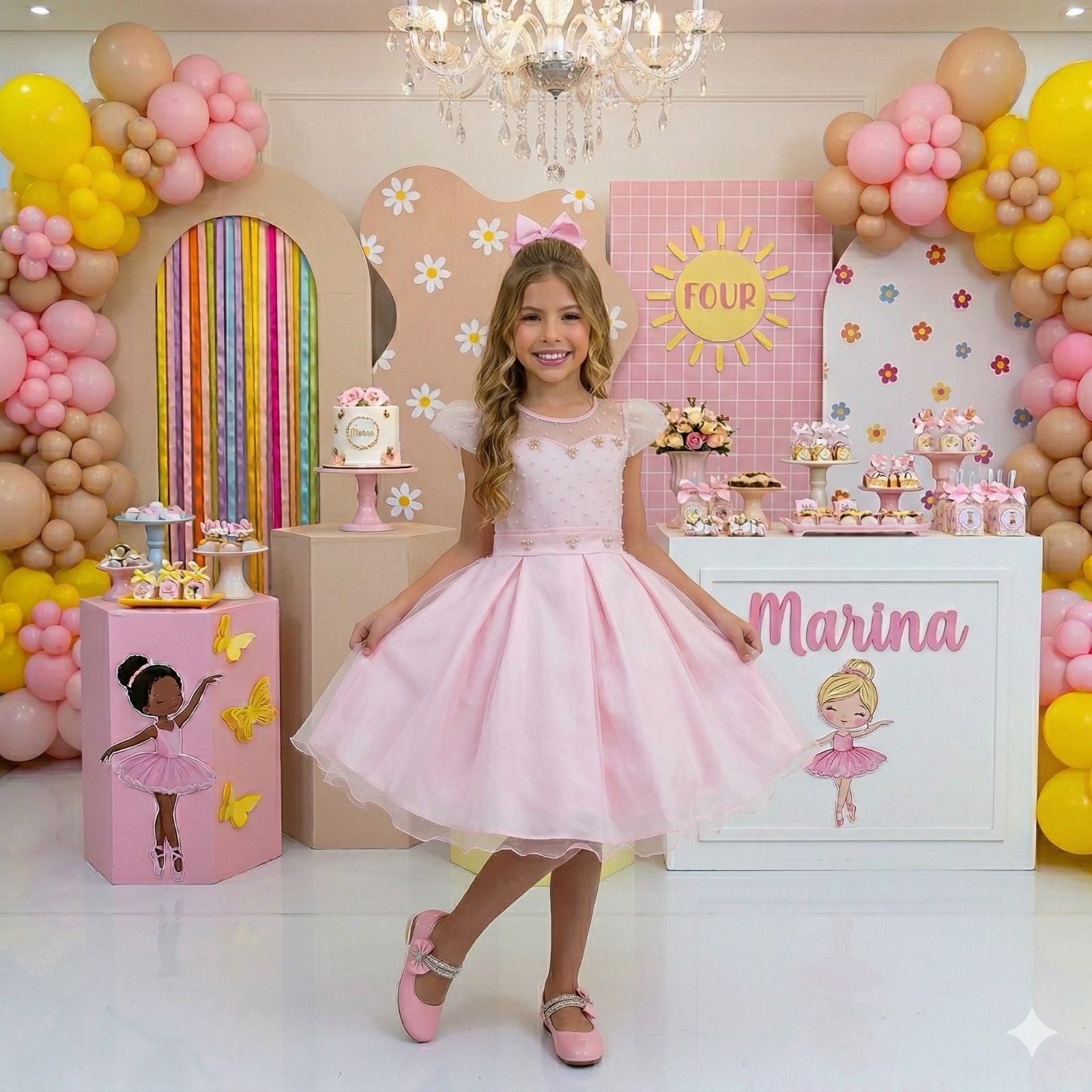 Vestido Infantil Rosa em Tule com Pérolas Delicadas