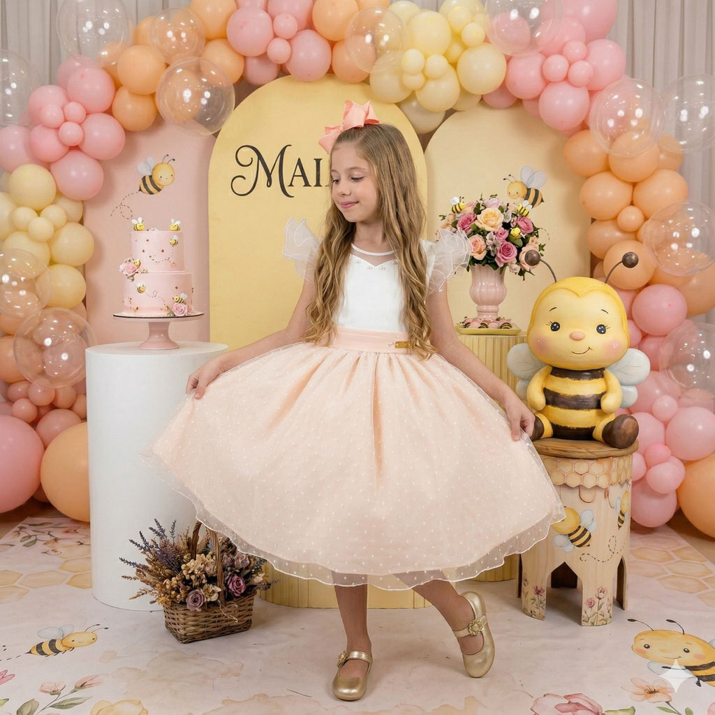 Vestido Infantil Pessego em Tule com Detalhes em Pérolas