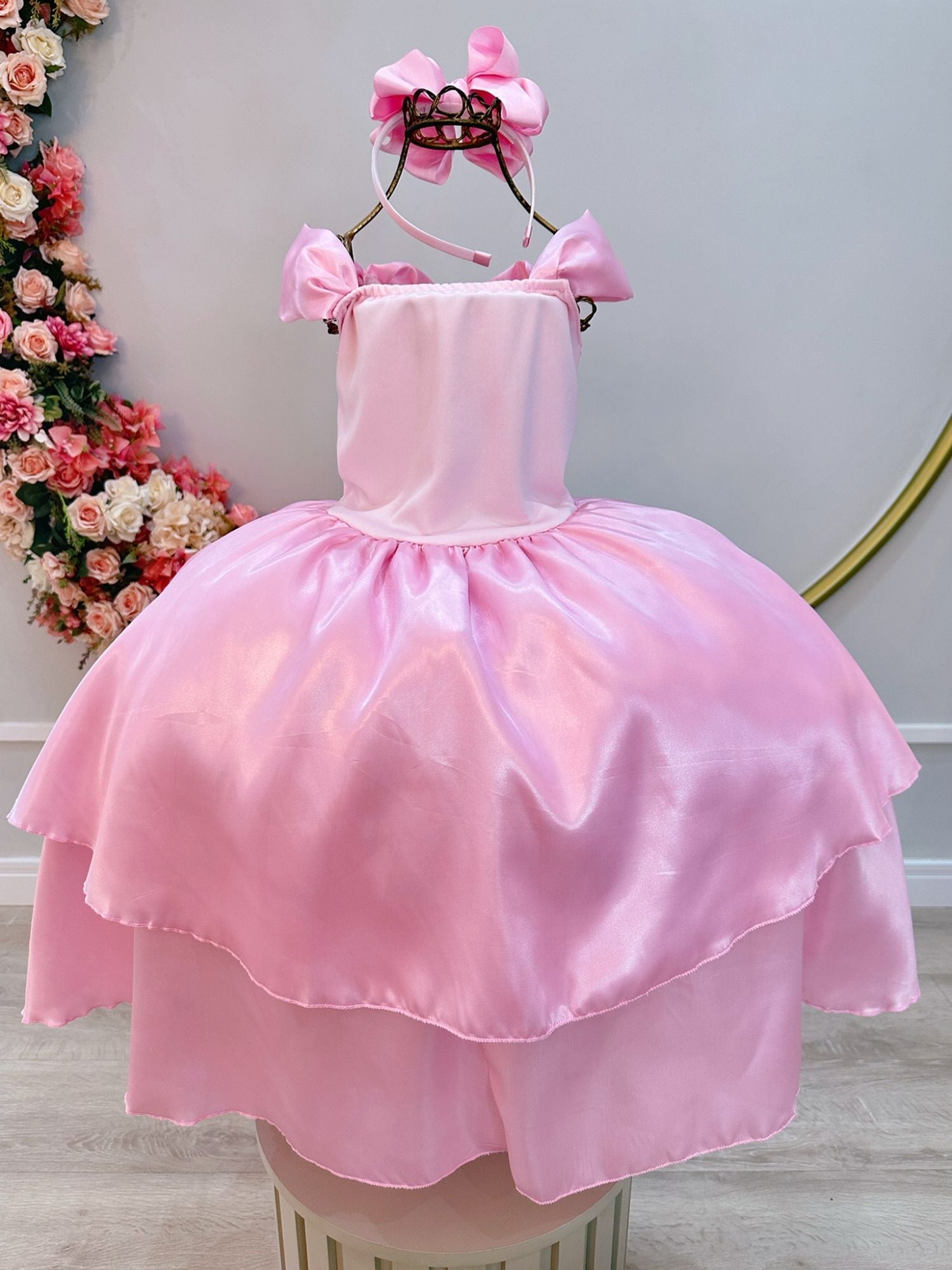 Fantasia Infantil Rosa com Estampa de Princesas Bela Adormecida e Aurora