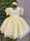 Vestido Amarelo para Bebê com Poá e Detalhes em Pérolas para Festas e Batizados