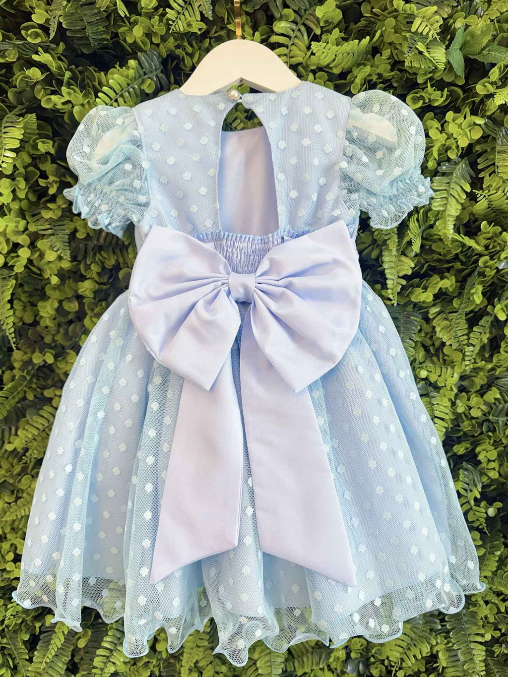 Vestido Bebê Azul Claro Com Poá e Detalhes em Pérolas para Festas