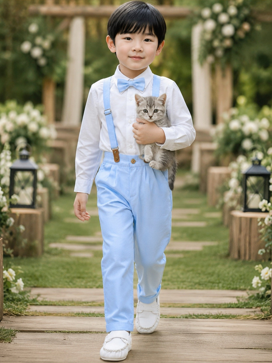 Conjunto Social Pajem com Camisa Branca, Calça Azul e Suspensório