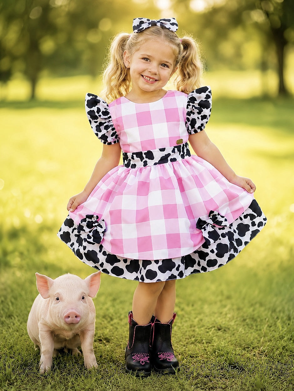 Vestido Infantil Xadrez Branco e Rosa com Estampa de Vaquinha